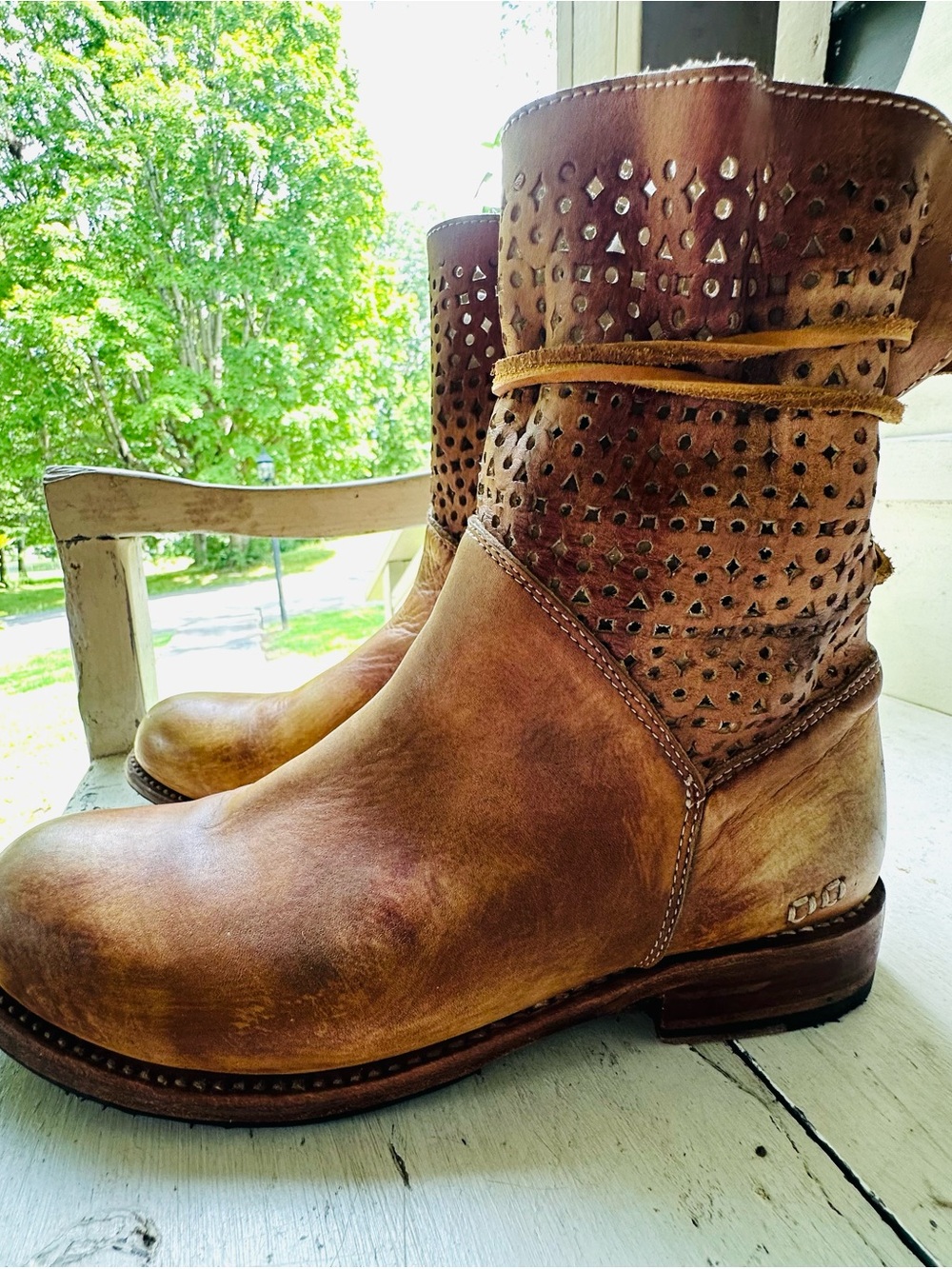 BED STU Bridgewater Cobbler Series boots.